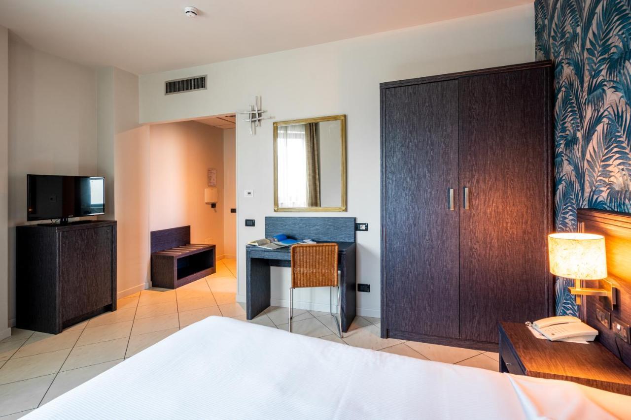 Hotel Parisi Nichelino